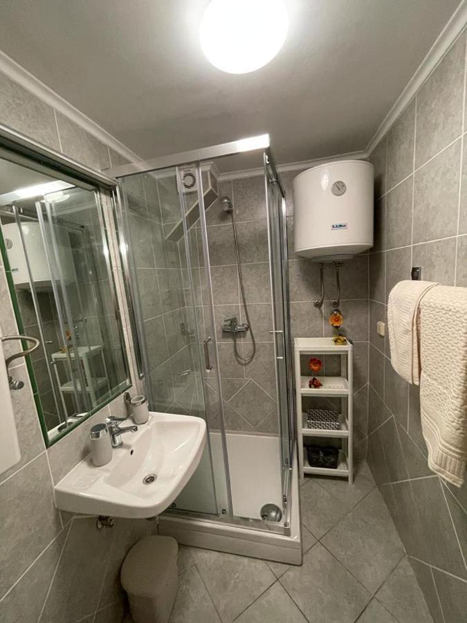 Apartmani Grguric Kornić المظهر الخارجي الصورة